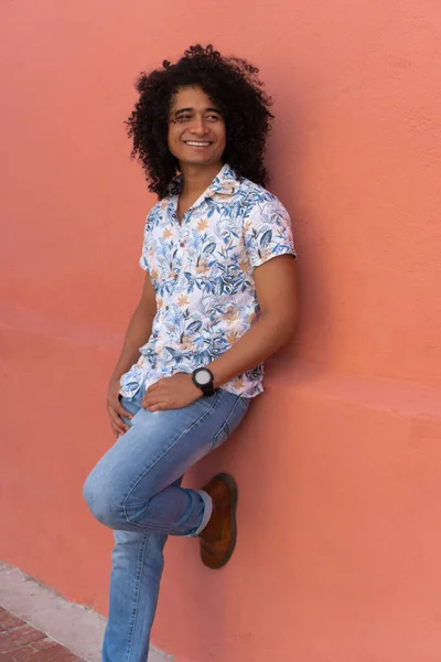 Outdoor Portrait Nice Young African Man Street — Fotografia de Stock