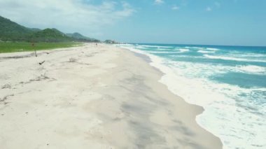 Tayrona Magdalena Ulusal Parkı, Kolombiya. Bu sahilin adı 