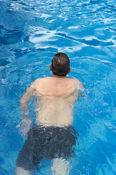 Older Man Having Fun Pool — Photo