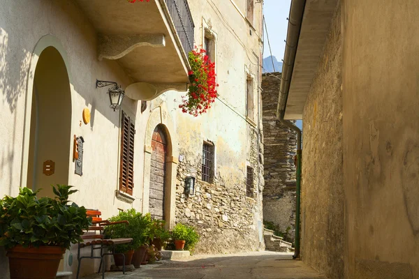 Callejón estrecho — Foto de Stock