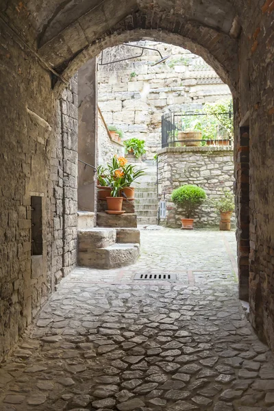 Callejón estrecho — Foto de Stock