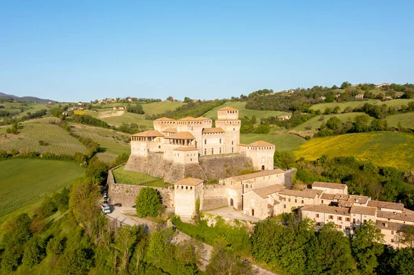 Erstaunliche Mittelalterliche Burgansicht Der Stadt Torrechiara — Stockfoto