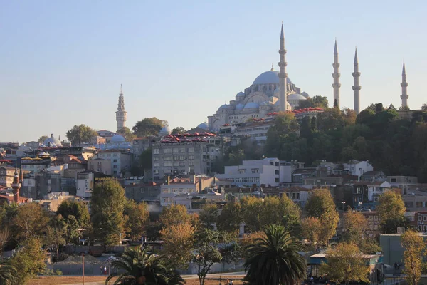Eminonu, İstanbul, Türkiye-Eylül-Pazar-2021: Türkçe 'de 