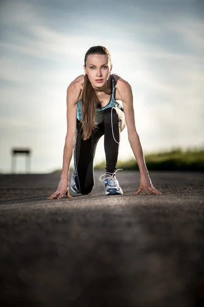 Laufende Frau — Stockfoto