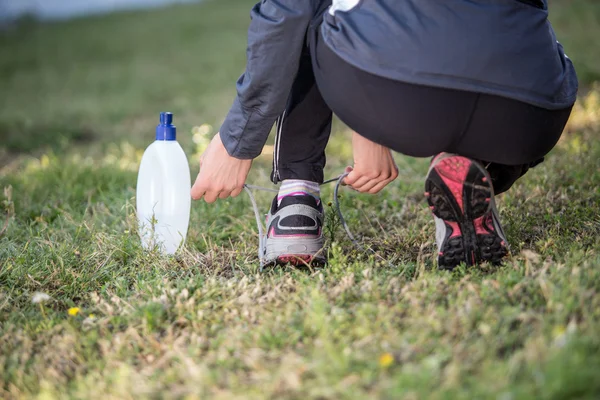 Trying sports shoe — Stock Photo, Image