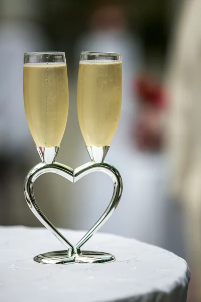 Bruiloft champagneglazen — Stockfoto