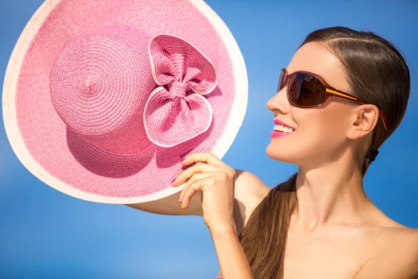 Mujer divertida de verano — Foto de Stock