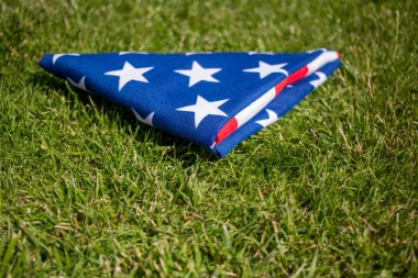 Bizi katlanmış bayrak