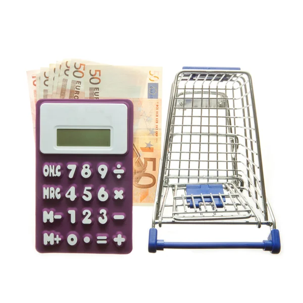 電卓、ユーロ紙幣、白で隔離されるショッピング カート — ストック写真