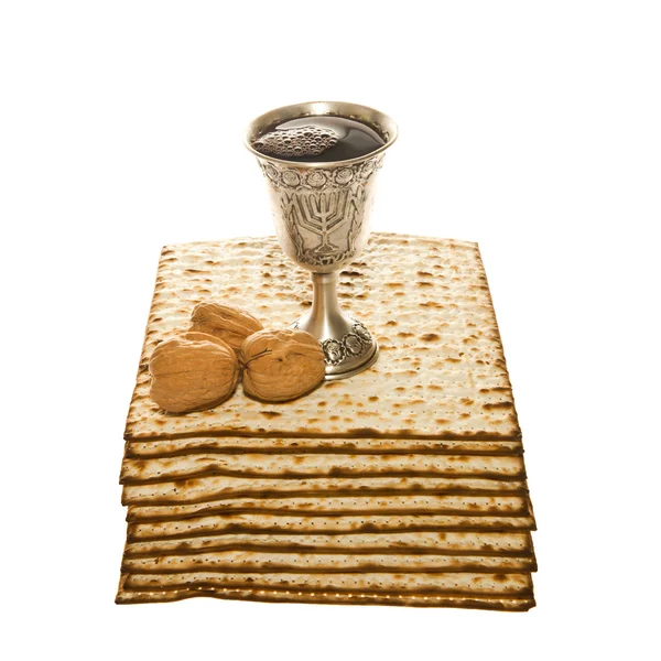 Matzo silver Kiddush cup three walnuts and Yarmulke — Stock Photo, Image