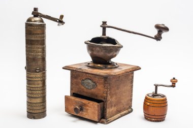 Üç el değirmenleri