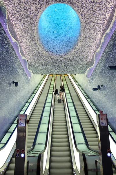Kız tırmanma merdiveni