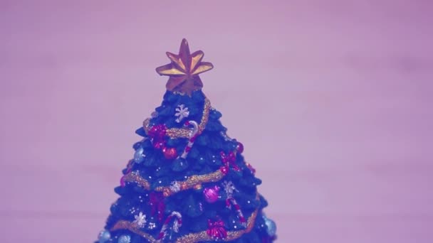 Árvore Natal Girar Feliz Caixa Música Redonda Lindamente Decorado Árvore — Vídeo de Stock
