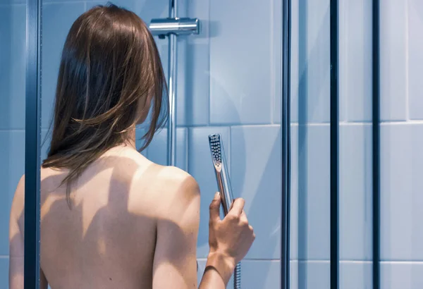 Naked White Young Girl Long Hair Standing Bathroom Shower Stall — Stockfoto