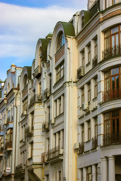 Kyiv Ukraine July 2021 Facade Colorful Houses Windows Balconies European — Stockfoto