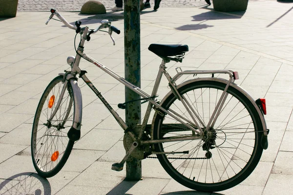 Uzhgorod Ucrania Abril 2022 Una Vieja Bicicleta Retro Está Estacionada — Foto de Stock