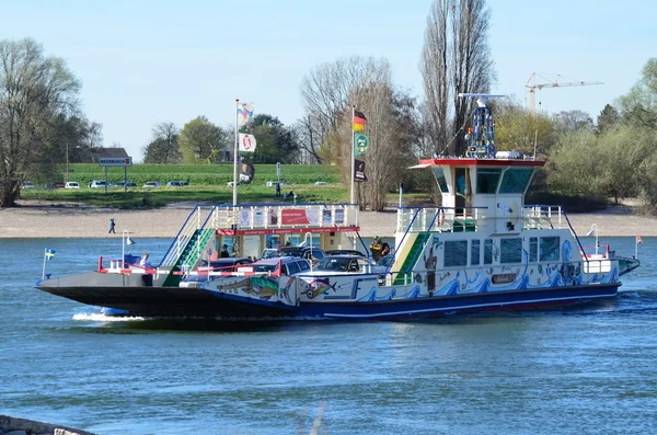 Rhine färjan — Stockfoto