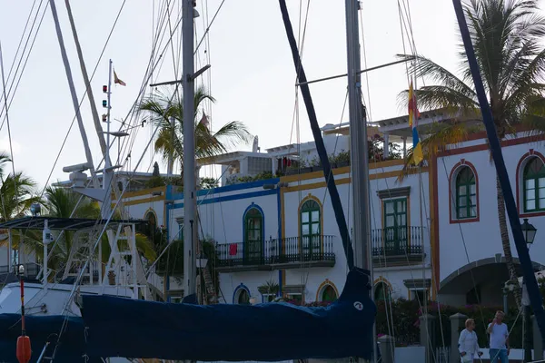 旧市街の展望台から見るマリーナ プエルト モガン グラン カナリア諸島 カナリア諸島 スペイン — ストック写真