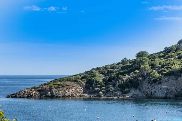 Pequeñas Rocas Azul Del Mar Mediterráneo Costa Mallorca — Foto de Stock