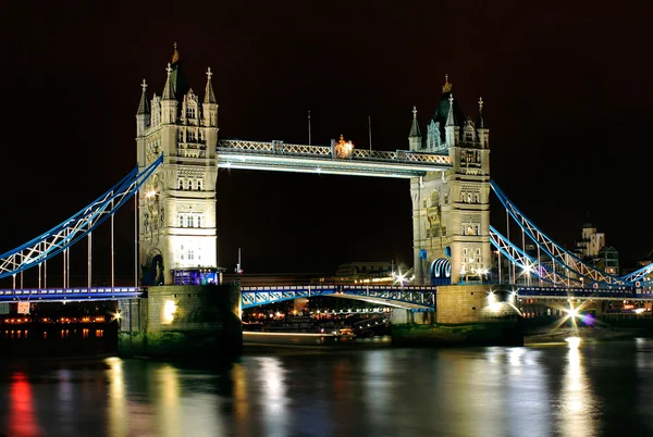 Tower Bridge éjjel Stock Kép