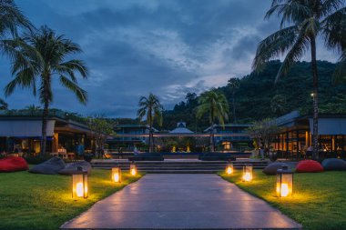Tayland sahilinde lüks bir otel.