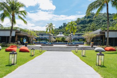 Tayland sahilinde lüks bir otel.