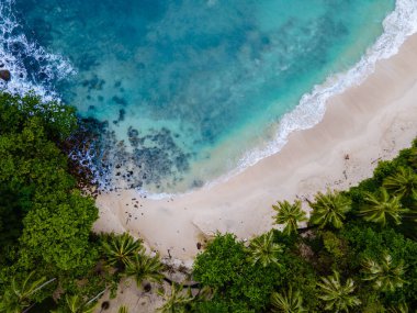 Özgürlük beach Phuket Tayland 