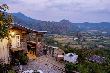 Phu Langka Kuzey Tayland 'da gün doğumu, Phu Langka ulusal parkı Nakhon Phanom Eyaleti' nin Ban Phaeng İlçesi, Pai Loam alt bölgesinde yaklaşık 31,250 Rai alanı kapsar.