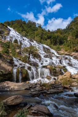 Mae Ya Şelalesi Doi Inthaonon Ulusal Parkı Tayland Chiang Mai, Tayland 'daki Doi Inthanon Milli Parkı' nda güzel bir şelale.