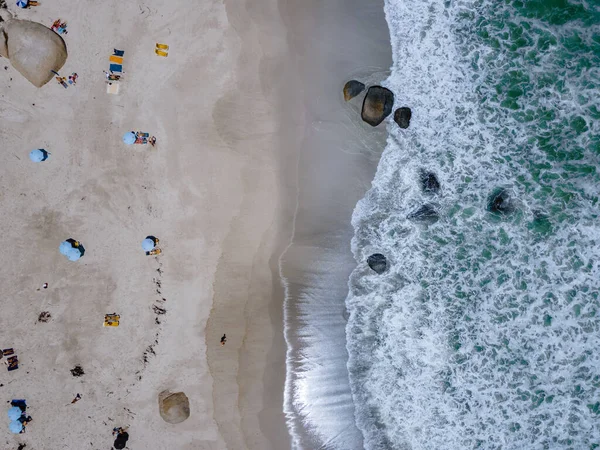 Camps Bay plaża Kapsztad od góry z dronem widok z powietrza, Camps Bay Kapsztad — Zdjęcie stockowe