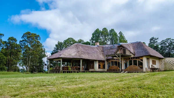 Drakensberg Giant Castle South Africa,Lodge in the mountains Drakensberg mountain ,Central Drakensberg Kwazulu Natal — Stock Photo, Image