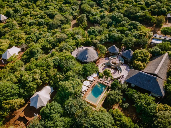 Zuid-Afrika Kwazulu natale, luxe safari lodge in de bush — Stockfoto