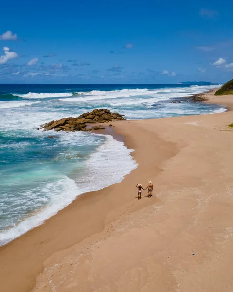 St Lucia Jižní Afrika, Skály písečný oceán, a modré pobřežní panorama na pláži Mission Rocks poblíž Cape Vidal v Isimangaliso Wetland Park v Zululandu. Jižní Afrika — Stock fotografie