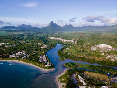 Tamarin Körfezi 'nde dinlenen balıkçı tekneleri, Mauritius Adası, Hint Okyanusu, Afrika