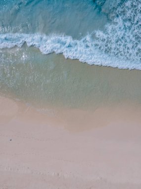 Anse Cocos Sahili, La Digue Adası, Seyşeller, Turkuaz renkli okyanuslu tropik beyaz plaj.
