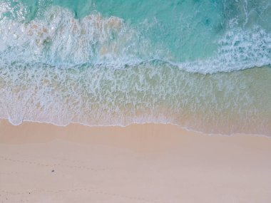 Anse Cocos Sahili, La Digue Adası, Seyşeller, Turkuaz renkli okyanuslu tropik beyaz plaj.