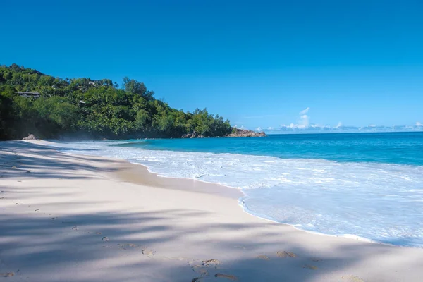 Anse Intendance beach Mahe Seychelles, tropical beach with palm trees Seychelles Mahe —  Fotos de Stock