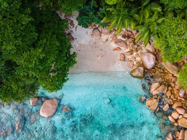 Anse Lazio Praslin Seychelles, a tropical beach during a luxury vacation in the Seychelles. Tropical beach Anse Lazio Praslin Seychelles — Stockfoto