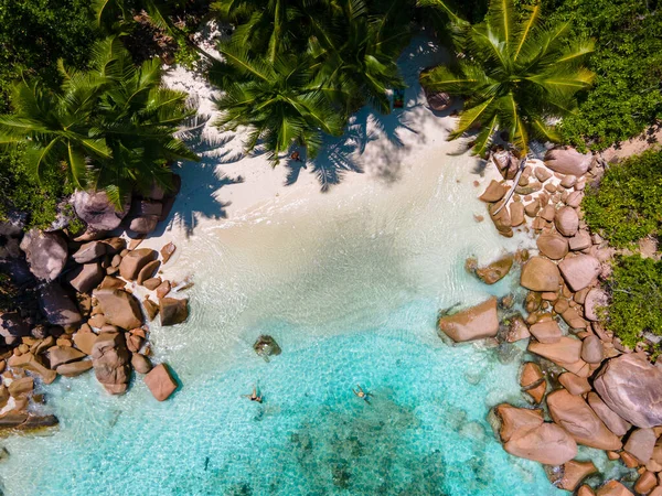 Anse Lazio Praslin Seychelles, a tropical beach during a luxury vacation in the Seychelles. Tropical beach Anse Lazio Praslin Seychelles — Stockfoto