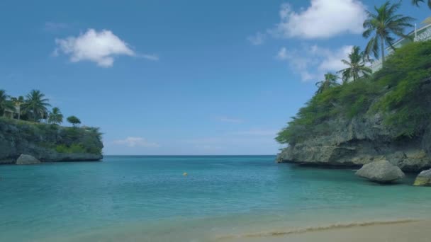 Playa Lagun Beach Cliff Curacao, Lagun Beach Curacao malý ostrov v Karibiku — Stock video