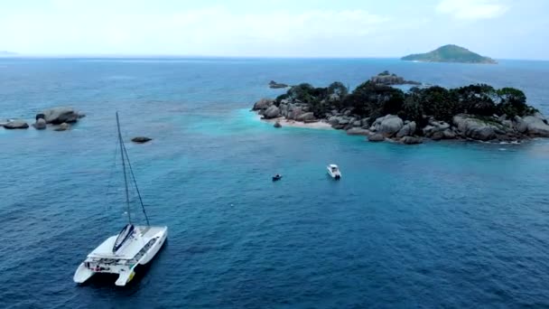 Coco Island Digue Seychelles Trópusi Strand Alatt Egy Luxus Nyaralás — Stock videók