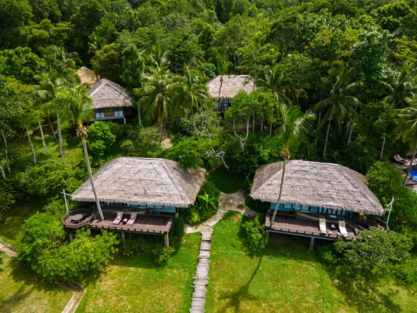 Resort Luxo Tailândia Com Uma Piscina Com Vista Para Oceano — Fotografia de Stock