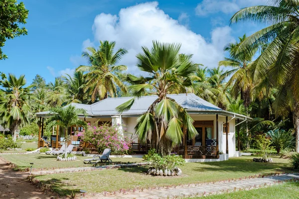 Praslin Seychelles Abril 2022 Luxury Auto Catering Bungalow Villa Jardim — Fotografia de Stock
