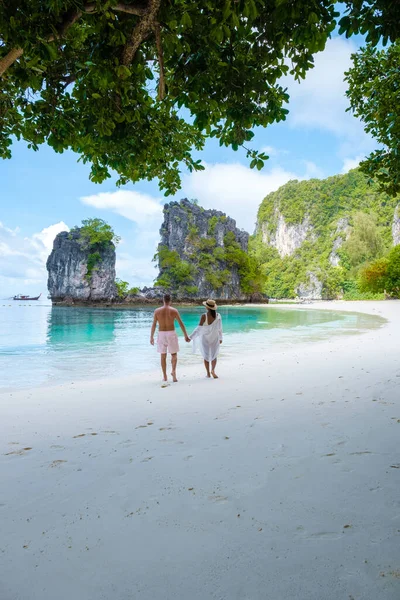 Koh Hong Island Krabi Thailand Ein Paar Männer Und Frauen — Stockfoto