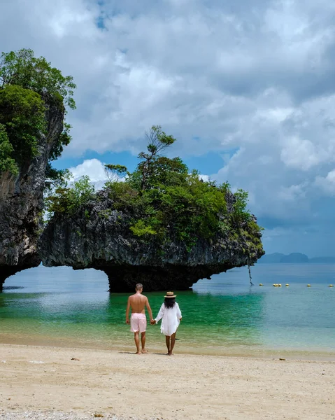 Wyspa Koh Phakbia Znajduje Się Pobliżu Koh Hong Krabi Pięknej — Zdjęcie stockowe