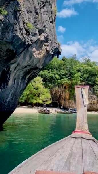 Πολυτελές Σκάφος Longtail Στην Krabi Ταϊλάνδη Koh Hong Island Ταξίδι — Αρχείο Βίντεο