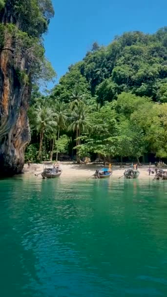 Luksusowy Longtail Łodzi Krabi Tajlandii Koh Hong Island Podróż Tropikalnej — Wideo stockowe