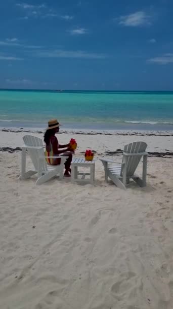 Pobřeží Dor Beach Praslin Seychely Tropická Pláž Během Luxusní Dovolené — Stock video