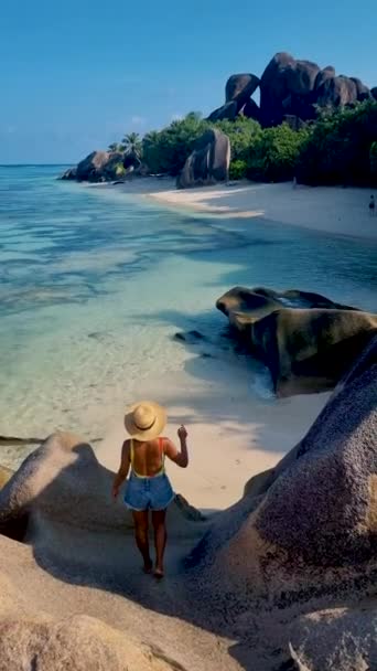 Anse Source Dargent Digue Seychelles Young Woman Tropical Beach Luxury — Stock videók
