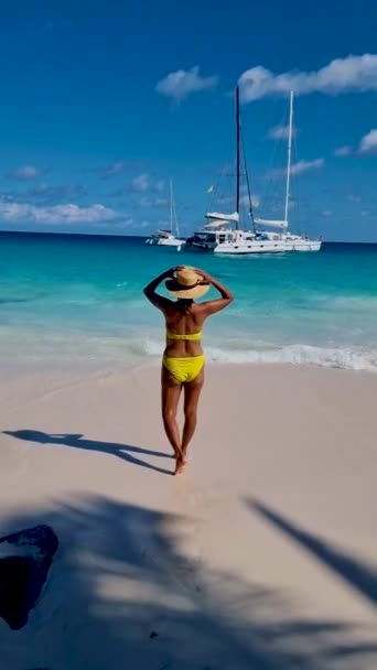 Anse Source Dargent Digue Seychelles Young Woman Tropical Beach Luxury — Stok video